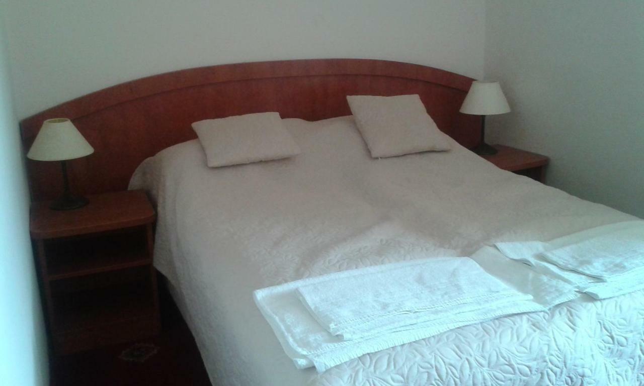 Bed and breakfast Dwor Dluzniewo Extérieur photo