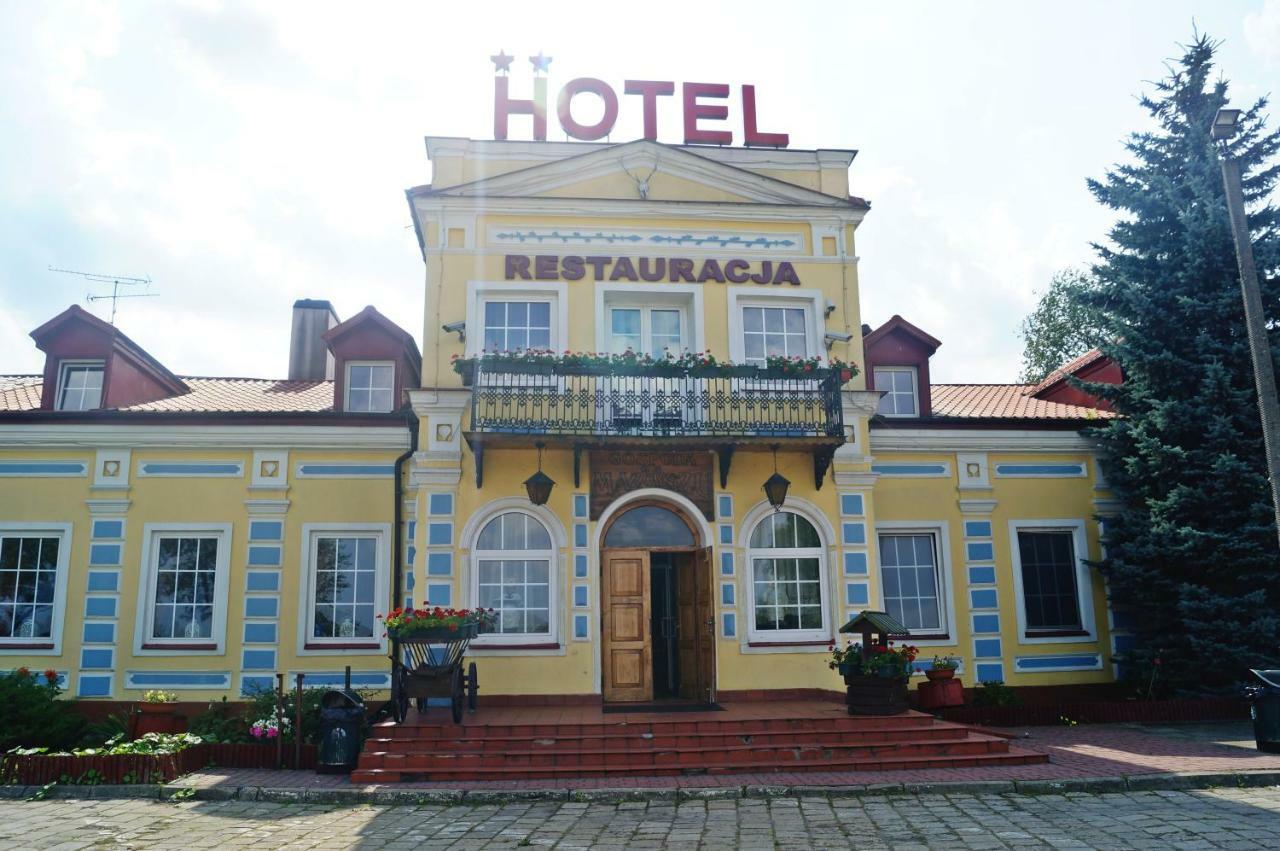 Bed and breakfast Dwor Dluzniewo Extérieur photo
